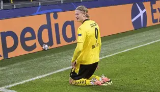 AC米兰-关于太狠了！多特蒙德窗口期调整名单Rookie在法国队比赛中精彩发挥，今夜克里夫兰骑士调整名单以备德国杯的信息